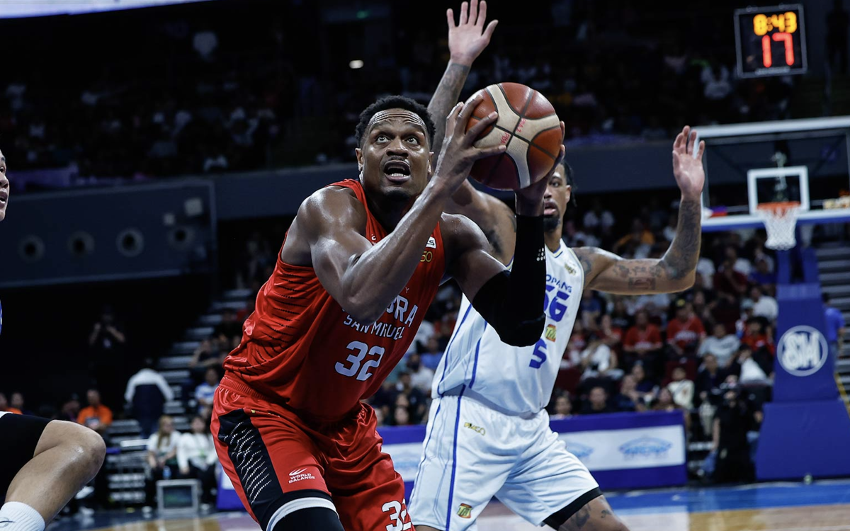 Tim Cone Keeps the Door Open for Justin Brownlee's Return
